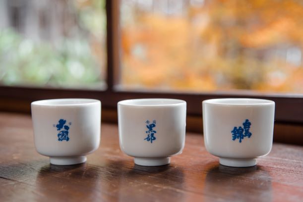 How to Choose the Right Sake: A Beginner’s Guide to Types and Flavor Profiles